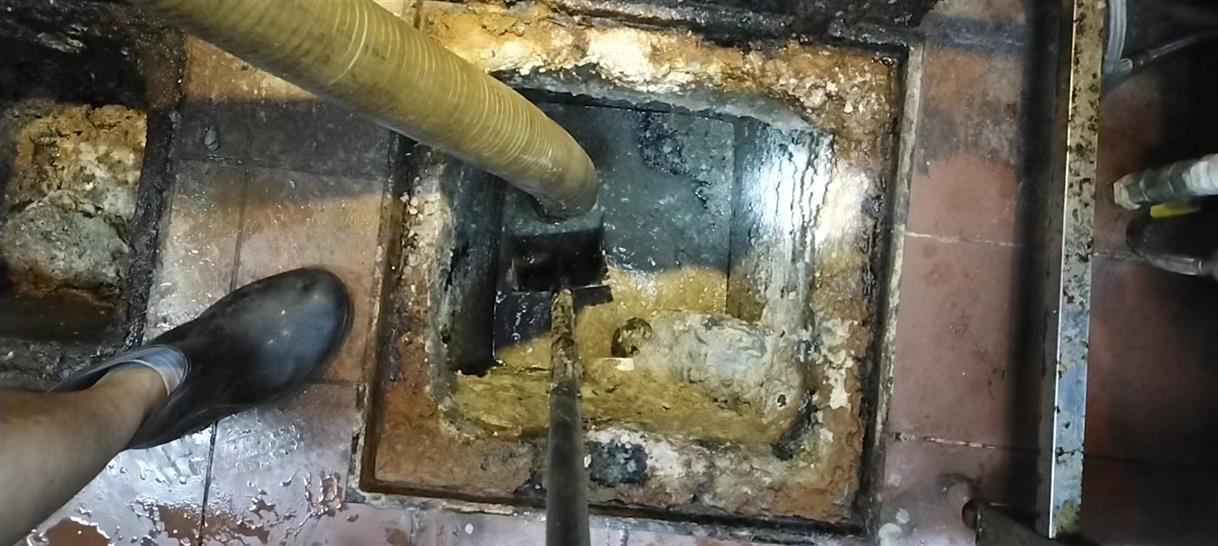 富顺污水池清理一般都有毒气,怎么预防中毒呢?